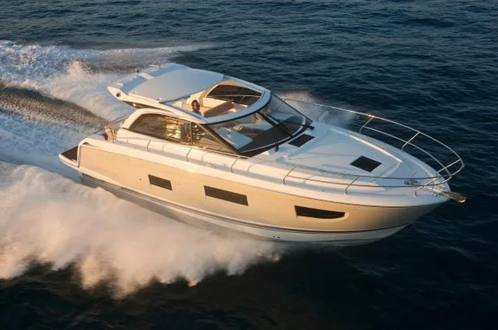 Ninos Yachts - Yacht Tours in Corfu Paxos